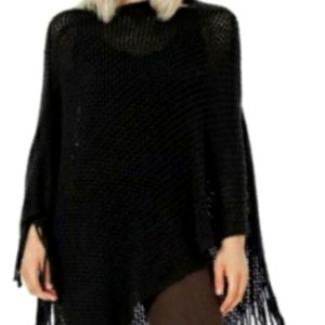 Max Sport FringedLure  KnittedCrochet SweaterPoncho Black